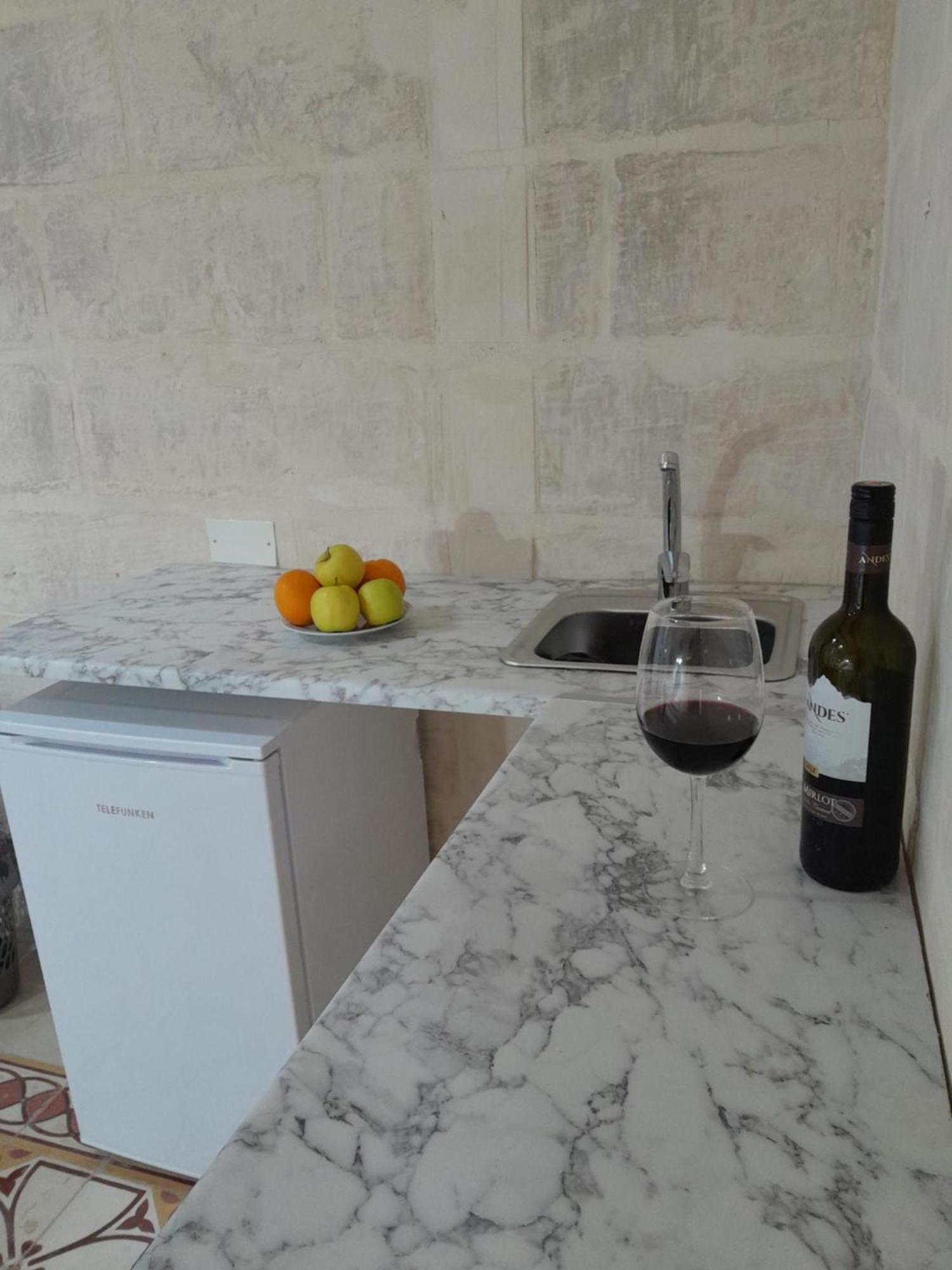 Limestone Suites Sliema Kültér fotó